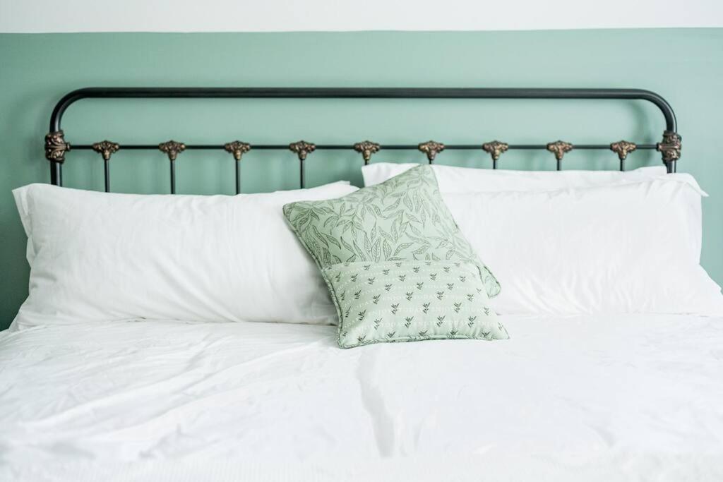 The Long Run - 2 Ca King Sized Beds+ - Sleeps 8-10 Apartment Lynchburg Ngoại thất bức ảnh